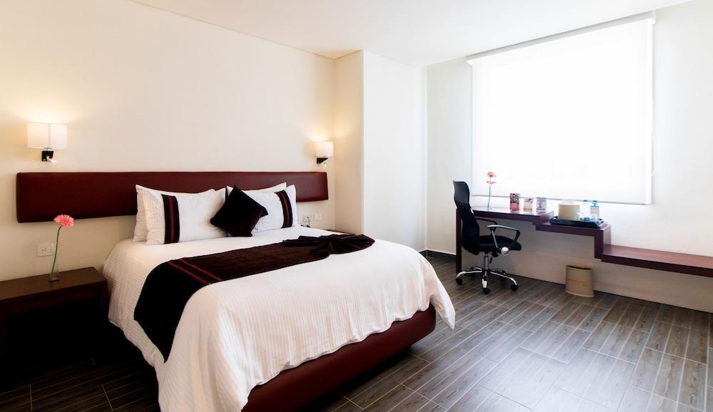 Hotel Mision Puebla Angelopolis Esterno foto