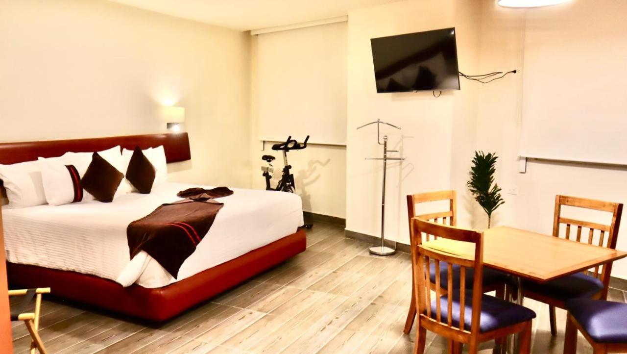 Hotel Mision Puebla Angelopolis Esterno foto